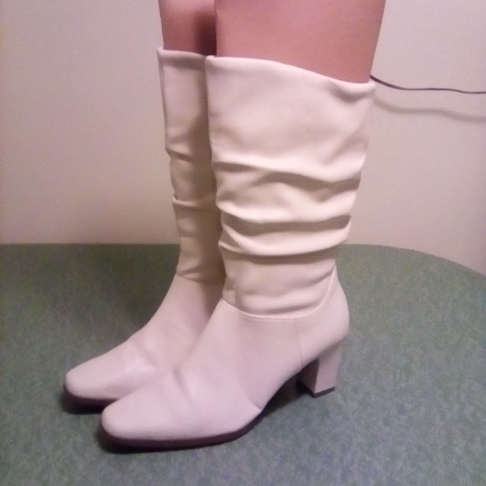 Vintage Mid calf boot